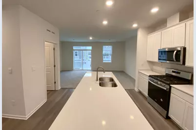 561 Yosemite Way, Mundelein, IL 60060 - Photo 7