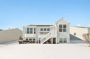 3251 Sheridan Ln, Mundelein, IL 60060 - Photo 5