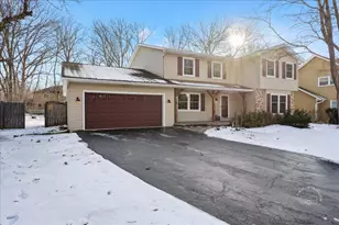 852 Waverly Ct, Naperville, IL 60563 - Photo 3