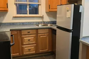 327 Wisconsin Ave, Oak Park, IL 60302 - Photo 5