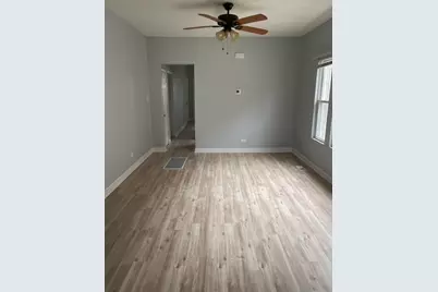 7535 S Vernon Avenue, Chicago, IL 60619 - Photo 5