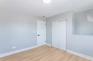 1116 S Busse Rd, Mount Prospect, IL 60056 - Photo 19