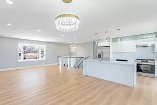 1116 S Busse Rd, Mount Prospect, IL 60056 - Photo 7