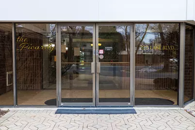 225 Lake Boulevard #531, Buffalo Grove, IL 60089 - Photo 5