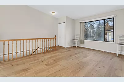 455 Kennedy Place, Vernon Hills, IL 60061 - Photo 3