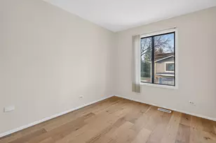 455 Kennedy Pl, Vernon Hills, IL 60061 - Photo 11