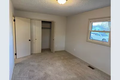 281 E Sprague Street, Bement, IL 61813 - Photo 7