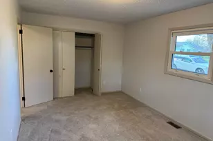 281 E Sprague St, Bement, IL 61813 - Photo 7