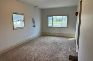 281 E Sprague St, Bement, IL 61813 - Photo 15