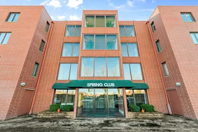 1S045 Spring Road #1D, Oakbrook Terrace, IL 60181 - Photo 1