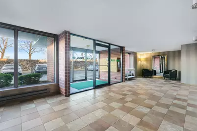 1S045 Spring Road #1D, Oakbrook Terrace, IL 60181 - Photo 17