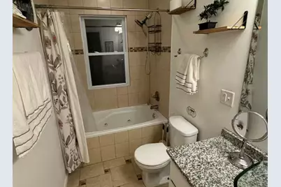 8813 S Euclid Avenue, Chicago, IL 60617 - Photo 17