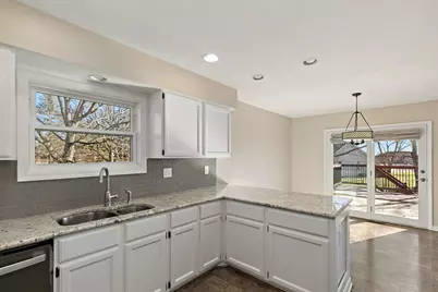 5135 Walnut Grove Drive, Poplar Grove, IL 61065 - Photo 11