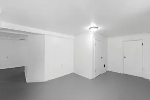 8521 S Loomis Blvd, Chicago, IL 60620 - Photo 13