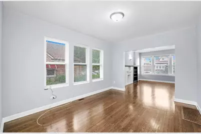 8521 S Loomis Boulevard, Chicago, IL 60620 - Photo 5