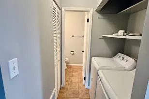 2347 Carnation Dr, Crest Hill, IL 60403 - Photo 9