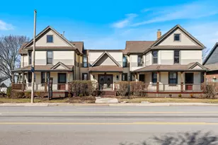 121 N Washington St, Naperville, IL 60540 - Photo 1