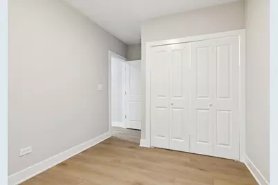 302 Hughes Avenue, Lockport, IL 60441 - Photo 17