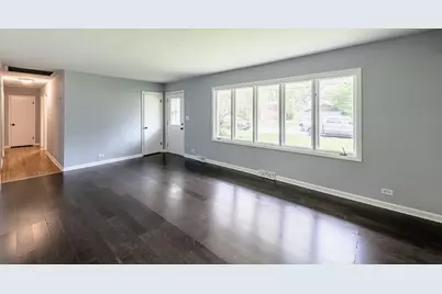 16037 Evans Avenue, South Holland, IL 60473 - Photo 9