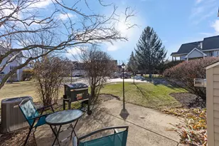 13910 Cambridge Cir, Plainfield, IL 60544 - Photo 23