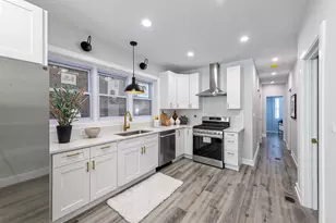 4044 W Kamerling Ave, Chicago, IL 60651 - Photo 3