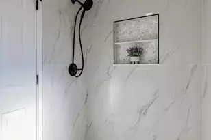 380 Ventura Club Dr, Roselle, IL 60172 - Photo 19