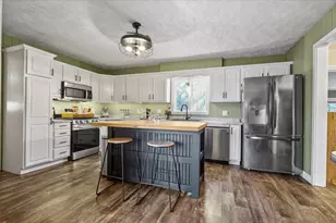 517 Sunrise Dr, Chenoa, IL 61726 - Photo 9