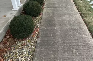 803 E Washington St, Leroy, IL 61752 - Photo 45