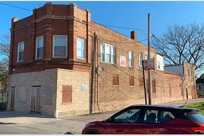 6843 S Racine Avenue, Chicago, IL 60636 - Photo 1