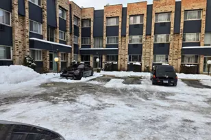 8655 1/2 W Foster Ave, Chicago, IL 60656 - Photo 1