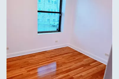 2544 W Hollywood Avenue #1, Chicago, IL 60659 - Photo 19