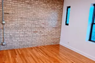 2544 W Hollywood Ave, Chicago, IL 60659 - Photo 11