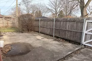 1367 Burnham Ave, Calumet City, IL 60409 - Photo 19