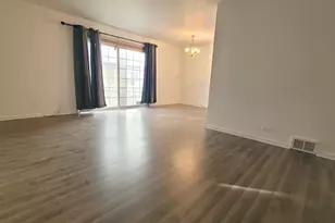 288 Dover Ln, Des Plaines, IL 60018 - Photo 9