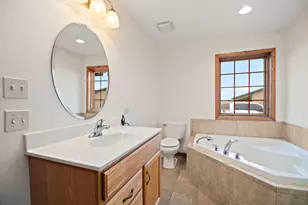 8872 E 7000 N Rd, Grant Park, IL 60940 - Photo 19