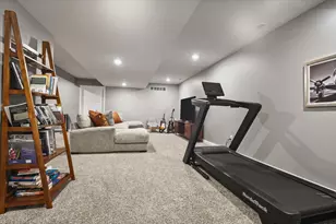 1727 Eide Rd, Bloomington, IL 61704 - Photo 33