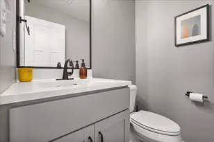 1727 Eide Rd, Bloomington, IL 61704 - Photo 7