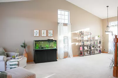 33 Foxglove Court, Streamwood, IL 60107 - Photo 7