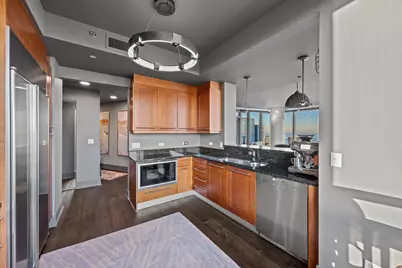 60 E Monroe Street #5802, Chicago, IL 60603 - Photo 7