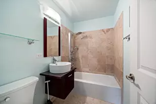 [Address not provided], Wheeling, IL 60090 - Photo 13