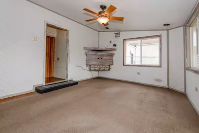 1818 E Washington Street, Joliet, IL 60433 - Photo 11