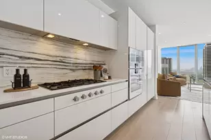 363 E Wacker Dr, Chicago, IL 60601 - Photo 7