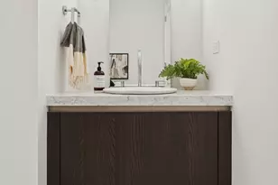 363 E Wacker Dr, Chicago, IL 60601 - Photo 27