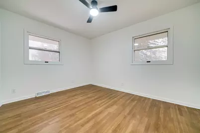 [Address not provided], Dekalb, IL 60115 - Photo 27