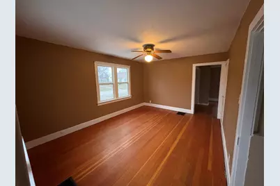 108 N Cherry Street, Kings, IL 61068 - Photo 5