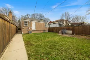 426 Callan Ave, Evanston, IL 60202 - Photo 21