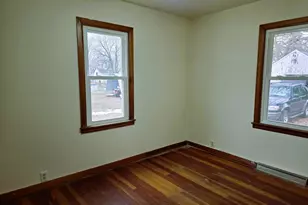 204 S Washington St, Tampico, IL 61283 - Photo 5