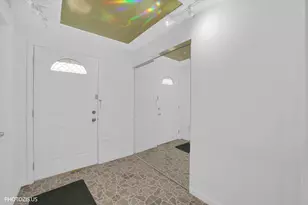 533 Lyon Dr, Buffalo Grove, IL 60089 - Photo 3