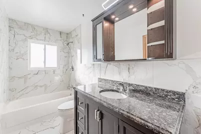 729 Yates Avenue, Romeoville, IL 60446 - Photo 9