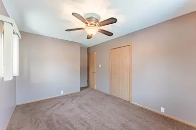 729 Yates Avenue, Romeoville, IL 60446 - Photo 15